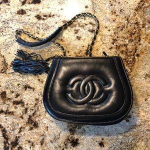 60s 70s vintage Chanel Lambskin Chain Bag